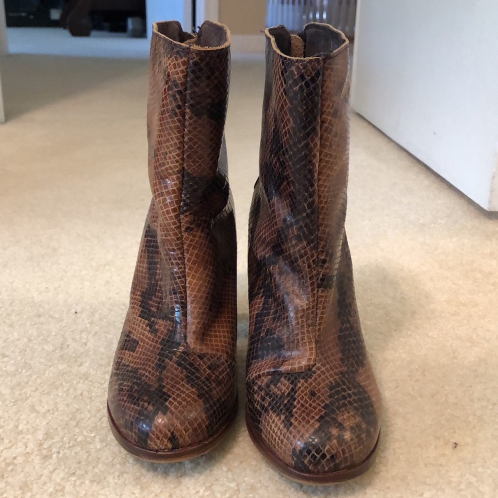 Snake Booties